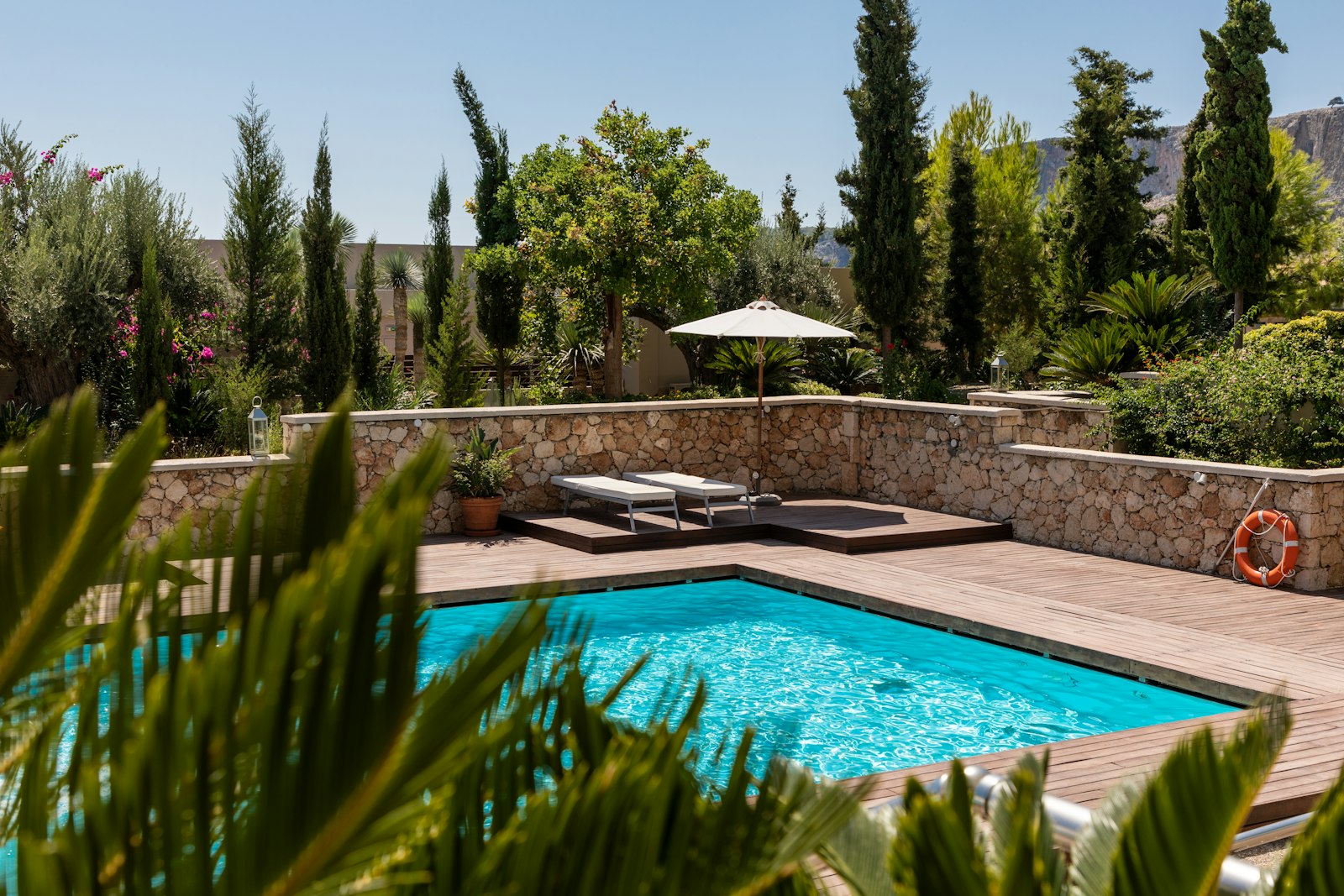 C - III Construction Inc pool services